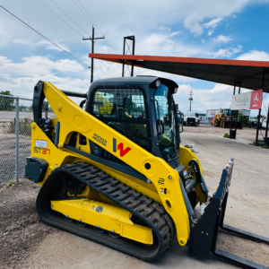 Wacker Neuson ST37 Skid Steer