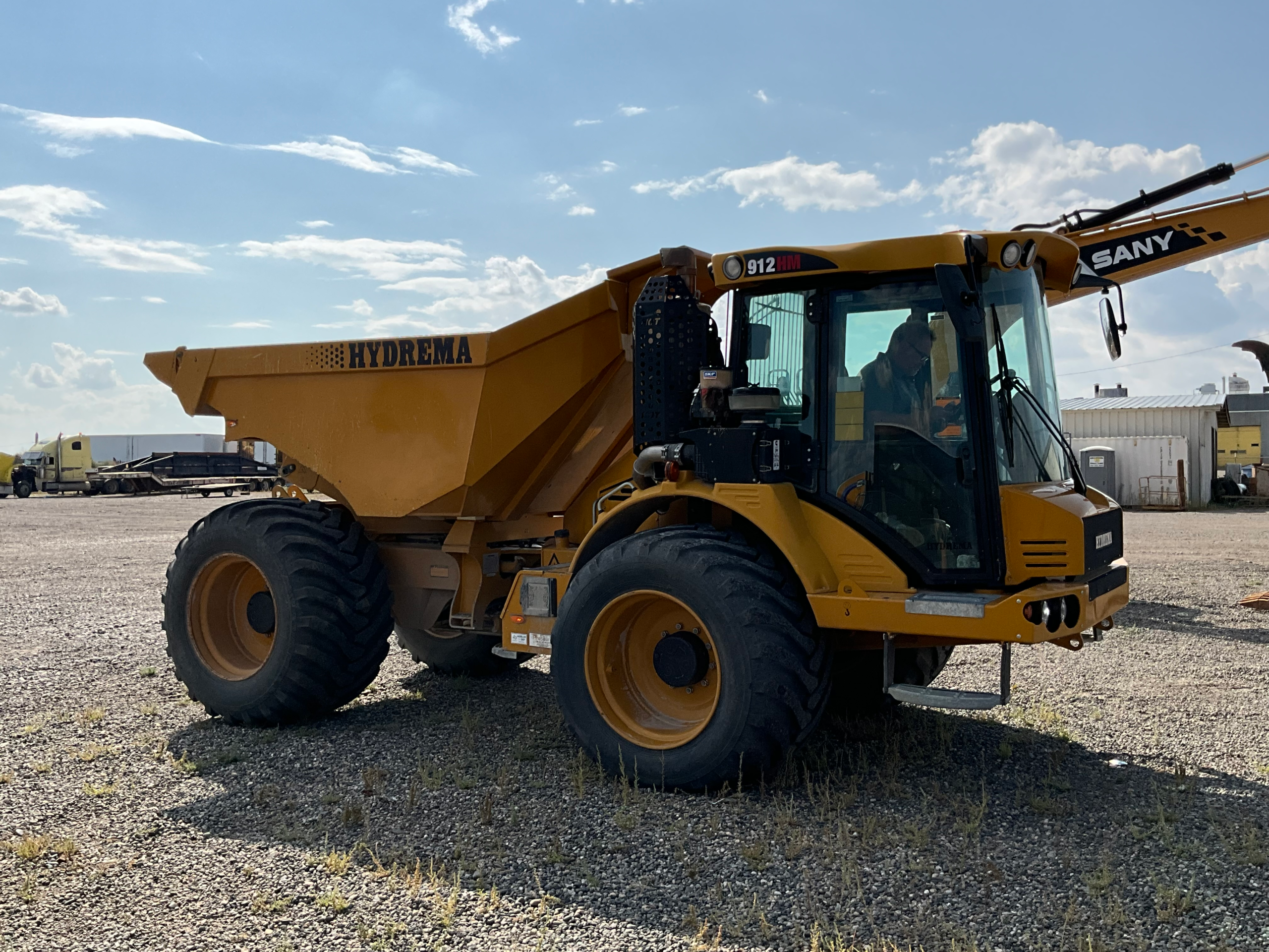 HYDREMA 912GHM Dump Truck - Image 2